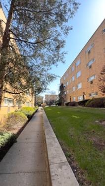 2014 W 111th Unit 2N, Chicago, IL 60643
