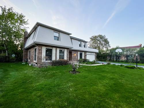 1640 Barry, Glenview, IL 60025