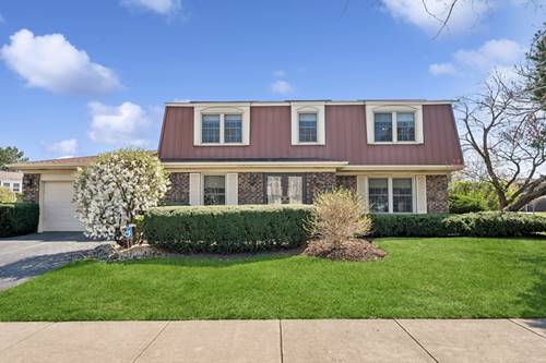 1251 Country, Deerfield, IL 60015