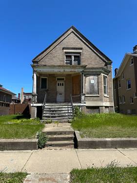 7347 S Paxton, Chicago, IL 60649