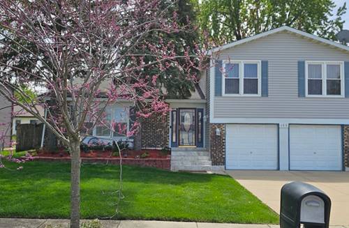 155 Hesterman, Glendale Heights, IL 60139