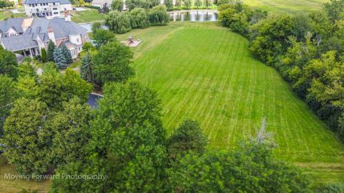 30 Star, South Barrington, IL 60010
