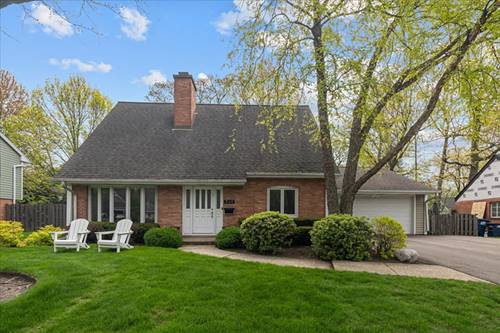 745 Fox Hunt, Deerfield, IL 60015