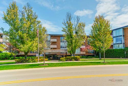 1301 N Western Unit 102, Lake Forest, IL 60045