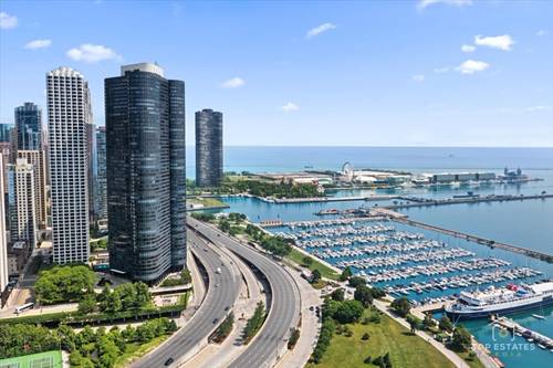 155 N Harbor Unit 4211, Chicago, IL 60601