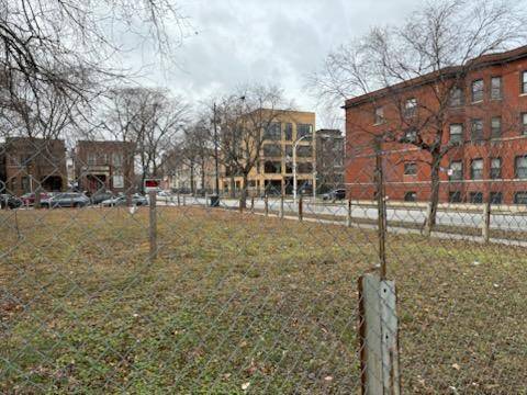 6601 S Minerva, Chicago, IL 60637