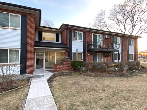 2403 E Brandenberry Unit 2A, Arlington Heights, IL 60004
