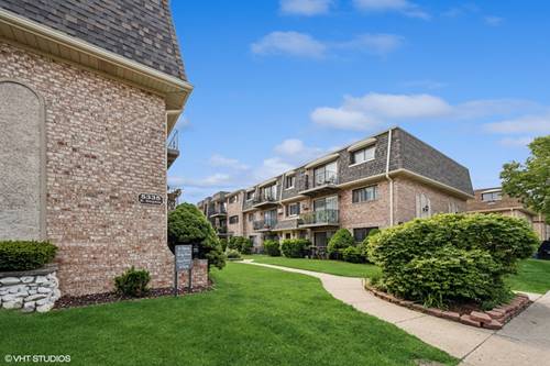 5327 N Delphia Unit 327, Chicago, IL 60656