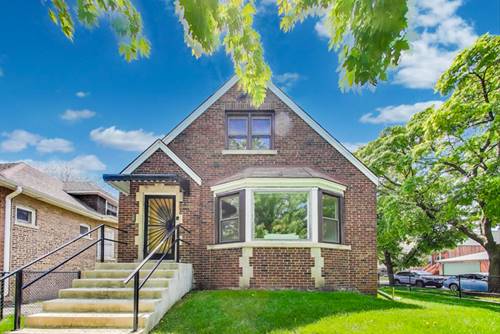4365 W Leland, Chicago, IL 60630