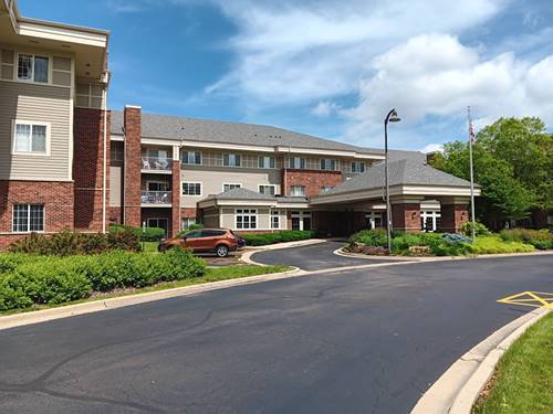 801 N Mclean Unit 260, Elgin, IL 60123