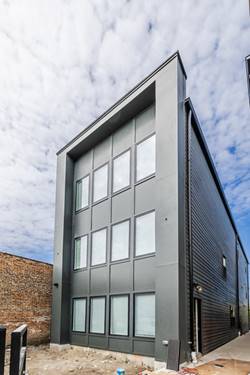 6050 S Eberhart, Chicago, IL 60637