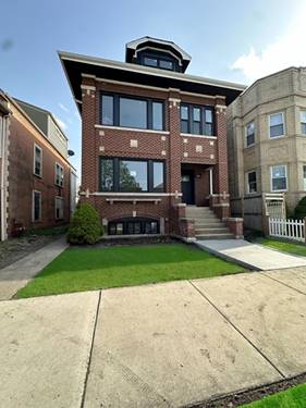 5131 W Roscoe Unit 1, Chicago, IL 60641