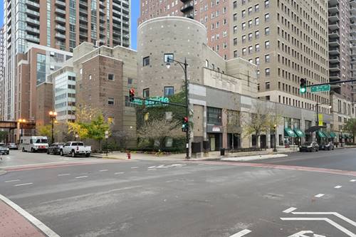 40 E 9th Unit 302, Chicago, IL 60605