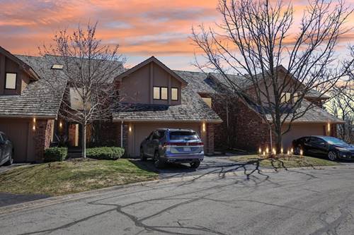 51 Oak Creek, Burr Ridge, IL 60527