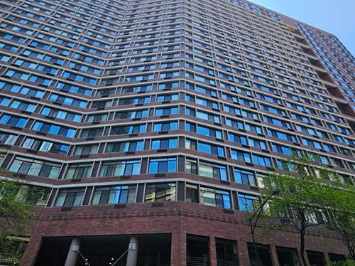 211 E Ohio Unit 2423, Chicago, IL 60611