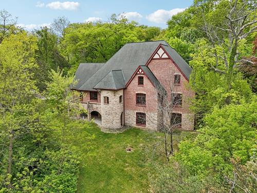 557 Signal Hill, North Barrington, IL 60010