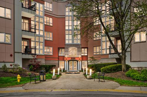 3100 Lexington Unit 203, Glenview, IL 60026
