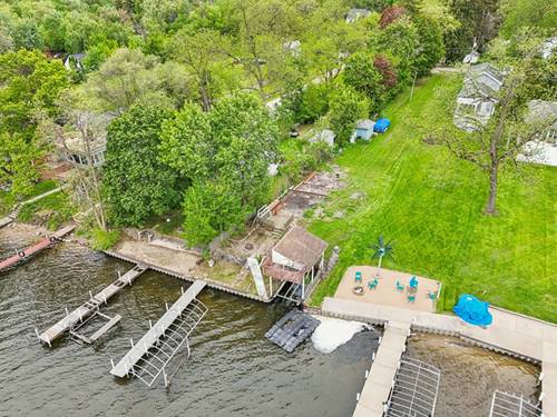 28876 W Pioneer Grove, Cary, IL 60013