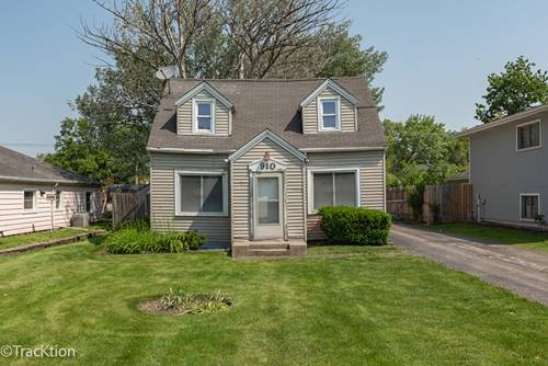910 E Krage, Addison, IL 60101