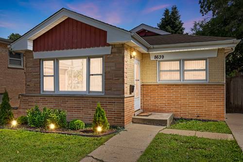 8639 Plainfield, Lyons, IL 60534
