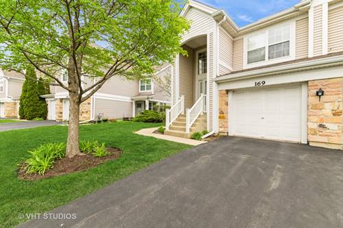 169 Concord, Carol Stream, IL 60188