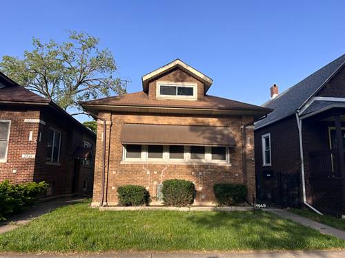 7949 S Manistee, Chicago, IL 60617