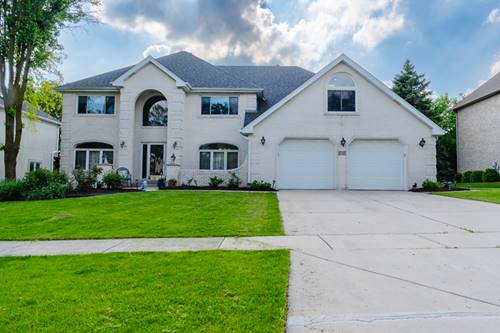 6722 Sweetbriar, Darien, IL 60561