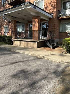 8521 Lotus Unit 706, Skokie, IL 60077