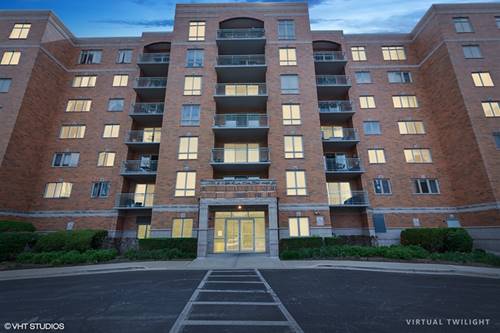 6807 N Milwaukee Unit 204, Niles, IL 60714