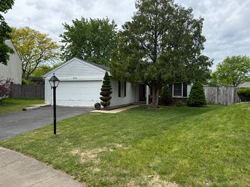 662 Berwick, Roselle, IL 60172