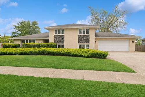 885 W Army Trail, Addison, IL 60101