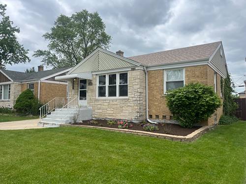 2256 S 15th, North Riverside, IL 60546