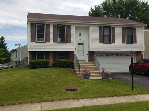 1020 Woodside, Roselle, IL 60172