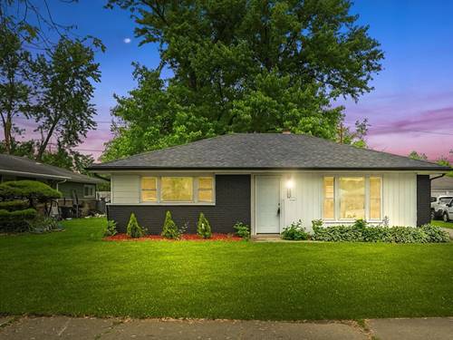 329 Blackhawk, Park Forest, IL 60466