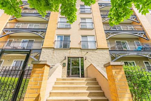 2720 W Cortland Unit 102, Chicago, IL 60647
