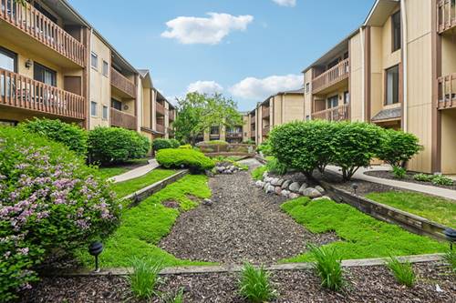 111 Olesen Unit 3F, Naperville, IL 60540