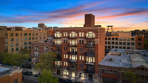 1355 W Washington Unit 4D, Chicago, IL 60607