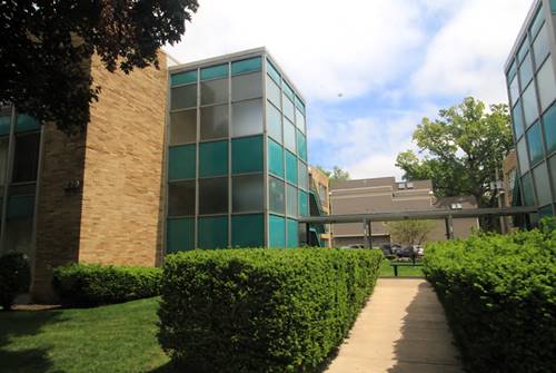 220 N Kenilworth Unit 6, Oak Park, IL 60302