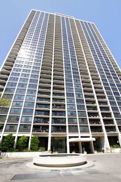 1560 N Sandburg Unit 2704, Chicago, IL 60610