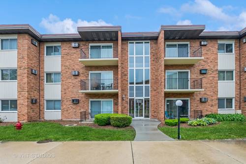 4137 W 97 Unit 311, Oak Lawn, IL 60453