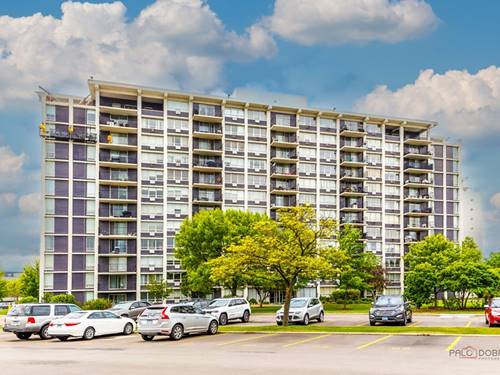 8801 W Golf Unit 6J, Niles, IL 60714