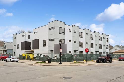 944 Beloit Unit 2, Forest Park, IL 60130