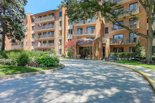 601 Lake Hinsdale Unit 411, Willowbrook, IL 60527