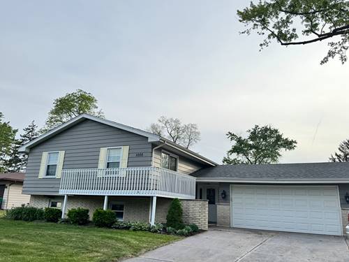 1000 S Ahrens, Lombard, IL 60148
