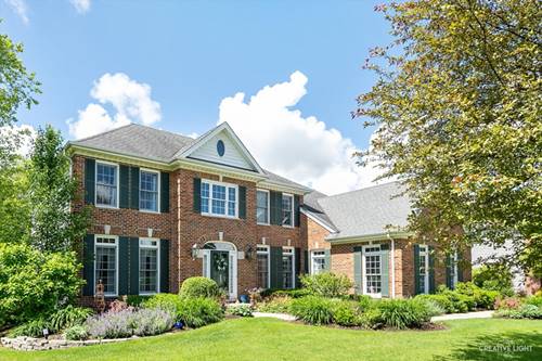 39W835 Carl Sandburg, St. Charles, IL 60175