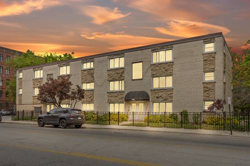 7952 Madison Unit 1E, River Forest, IL 60305