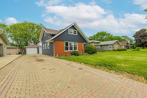 205 Glen, West Chicago, IL 60185