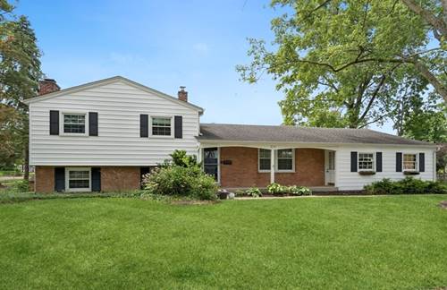212 E 11th, Naperville, IL 60563