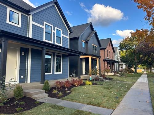 2 E Slade, Palatine, IL 60067