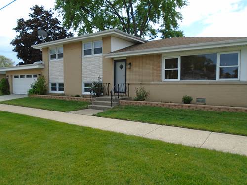 7203 W Lill, Niles, IL 60714